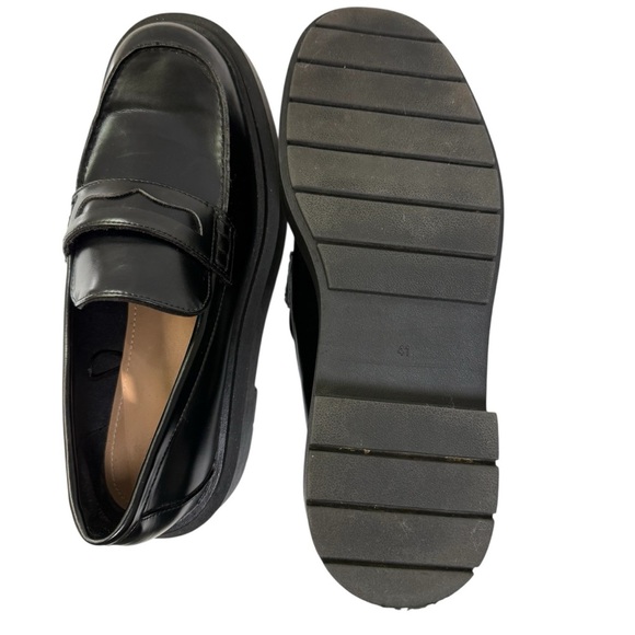 H&M Chunky Black Loafers.
Size 41 - Picture 11 of 11